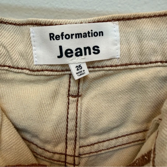 Reformation Cowboy Almond EUC Straight Leg Jeans Size 25 - Picture 6 of 12